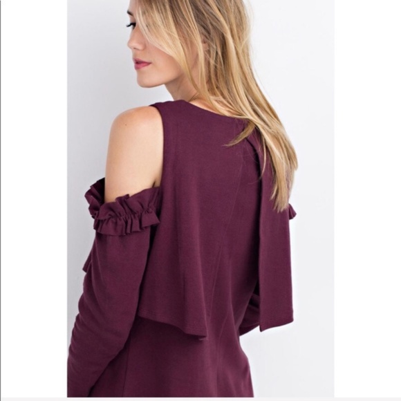 ONE LEFT! Ruffle Cold Shoulder Sweater - Picture 3 of 3